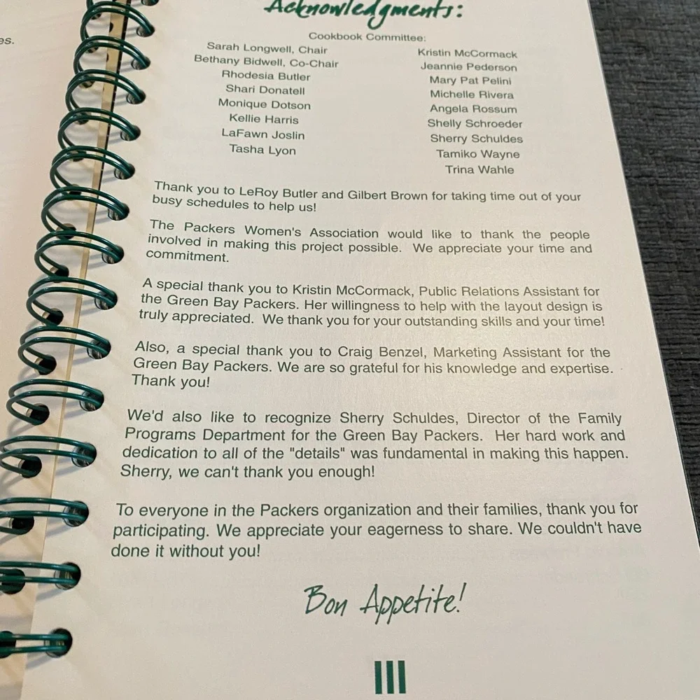 Green Bay Packers Family Cookbook Vol 2 2001 Brett Favre Recipes